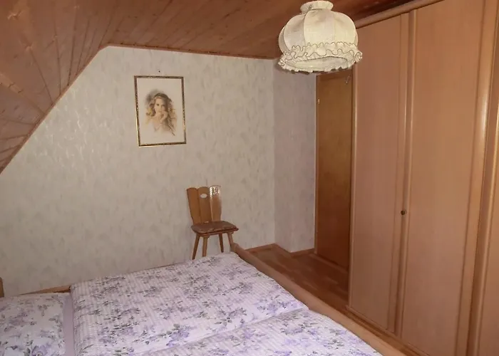 Omas Kleines Hexenhaeusle
