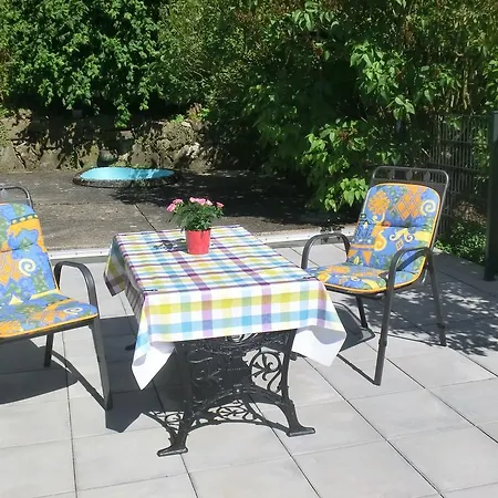 Omas Kleines Hexenhaeusle