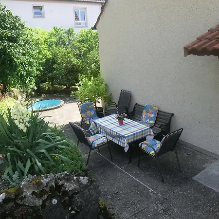 Omas Kleines Hexenhaeusle * Nüdlingen