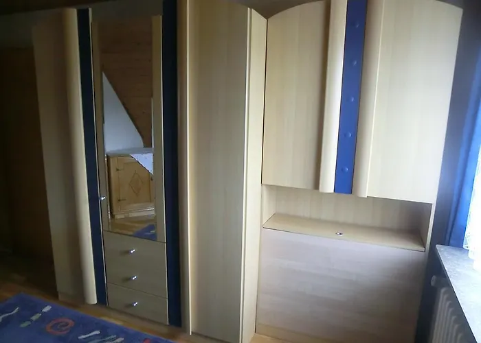 Omas Kleines Hexenhaeusle
